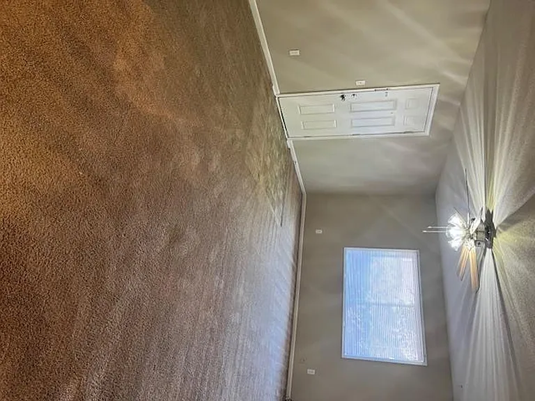 Citadel Apartments — Photo 17