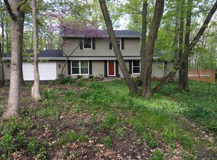 1209 Kirkwood Dr, Waterford, WI 53185
