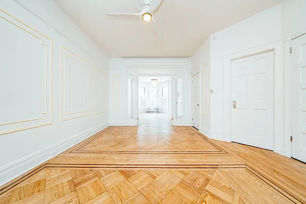 Rented by Voro, LLC | media 27