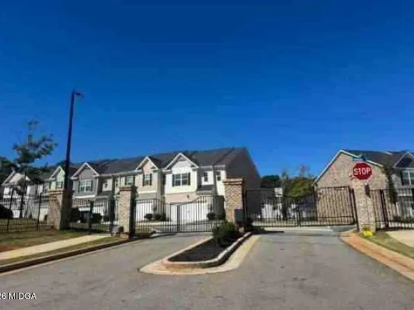 168 Hampton Cir, McDonough, GA 30253
