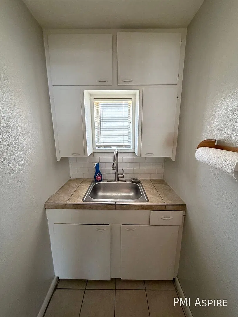 Practical Studio Living in the Heart of Lakewood — Photo 4