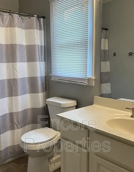 8112 Stillbreeze Dr — Photo 14