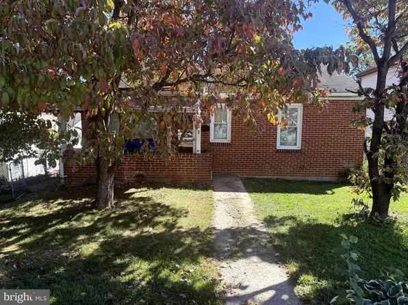 122 N Mont Valla Ave, Hagerstown, MD 21740