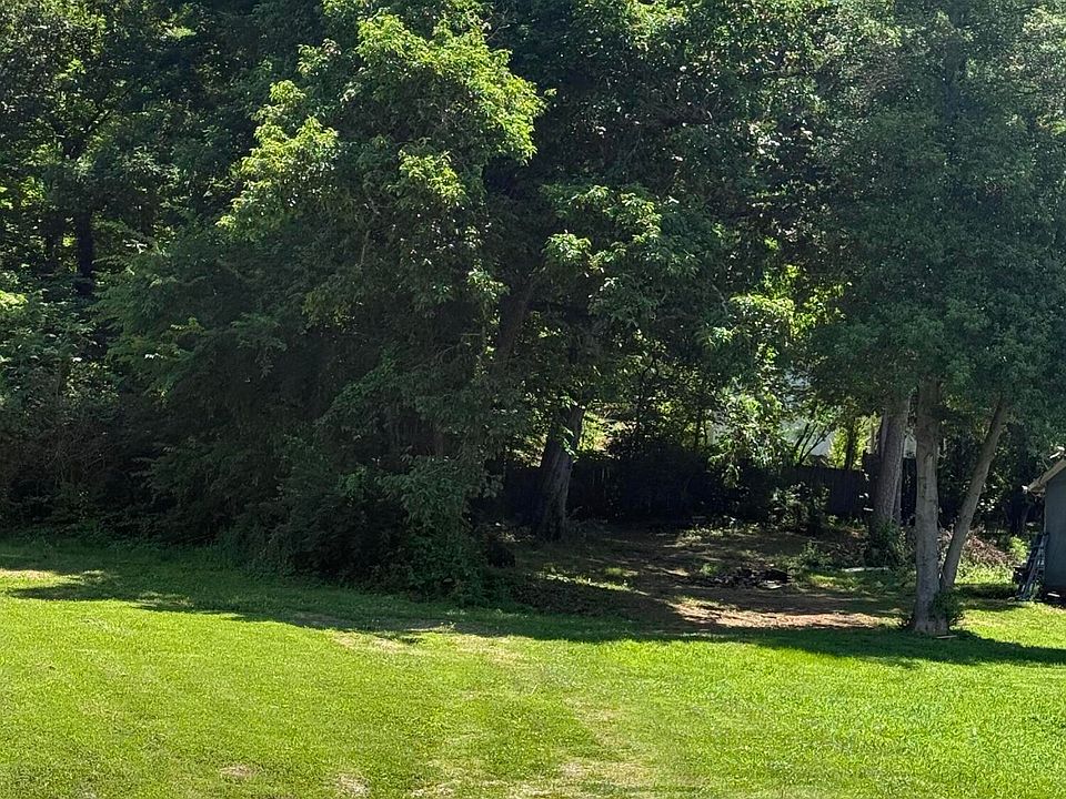 1st image of 134 Browns Ferry Rd