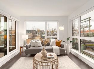 1588 Hastings St E #301, Vancouver, BC V5L 0B8