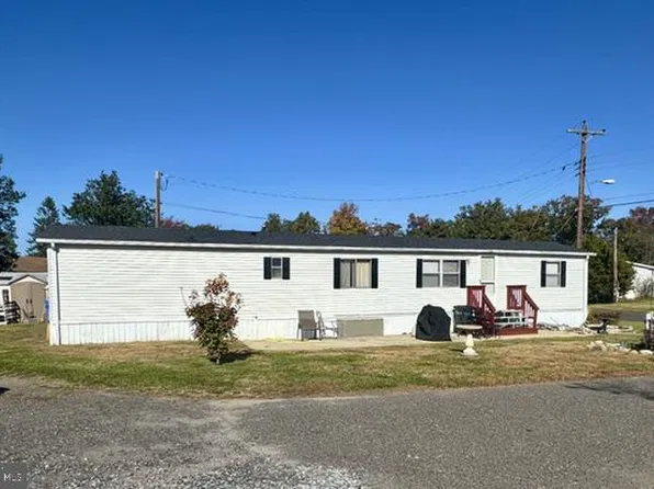 76 Arrowhead Rd, Vincentown, NJ 08088