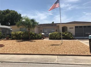 7114 Parrot Dr, Port Richey, FL 34668