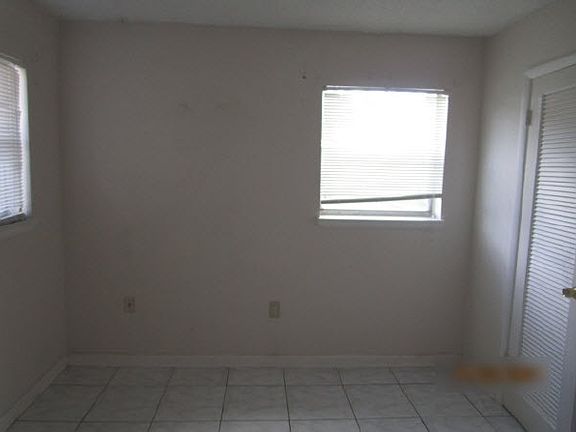5th image of 2651 E Sunrise Lakes Dr