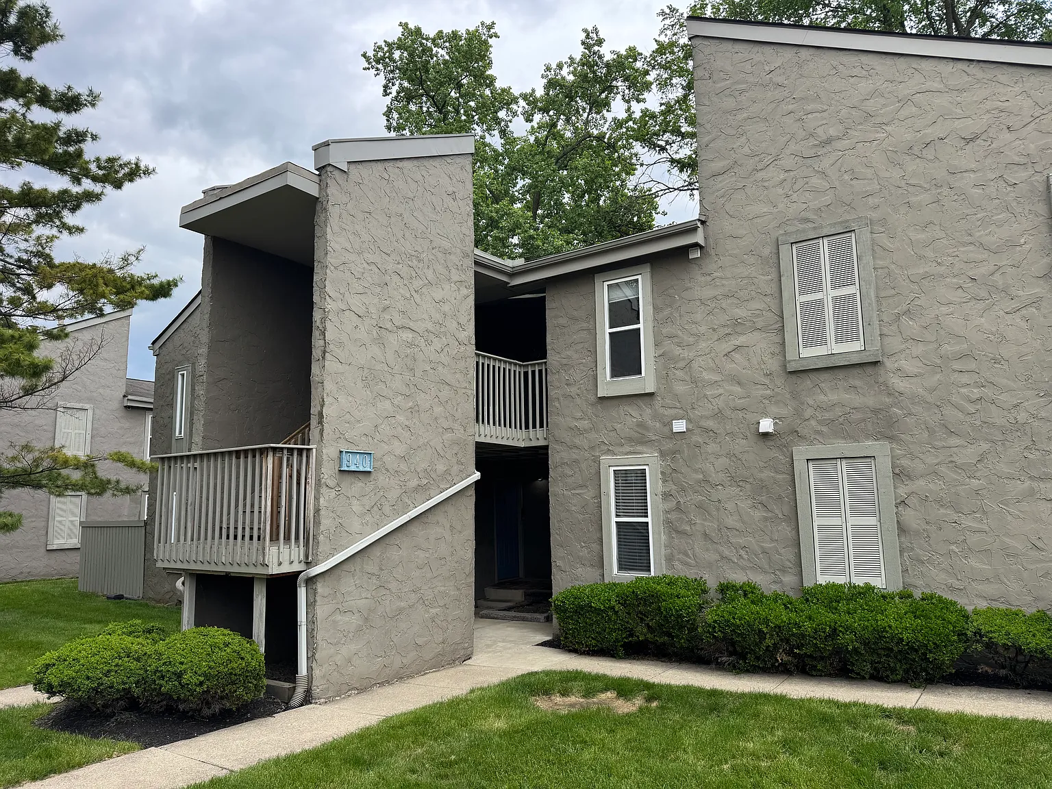 2 bed, 879 sqft, $1,650 — Photo 1