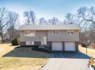 9522 W Excalibur Ct, Mapleton, IL 61547