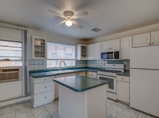 925 W 35th Ave #3, Gary, IN 46408