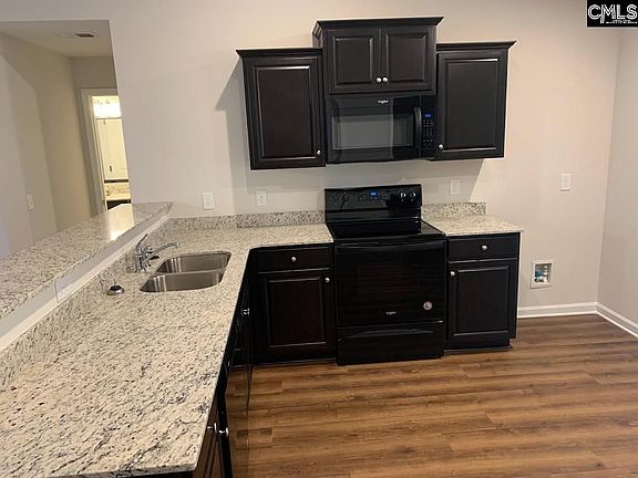 4th image of 214 Old Stein Dr