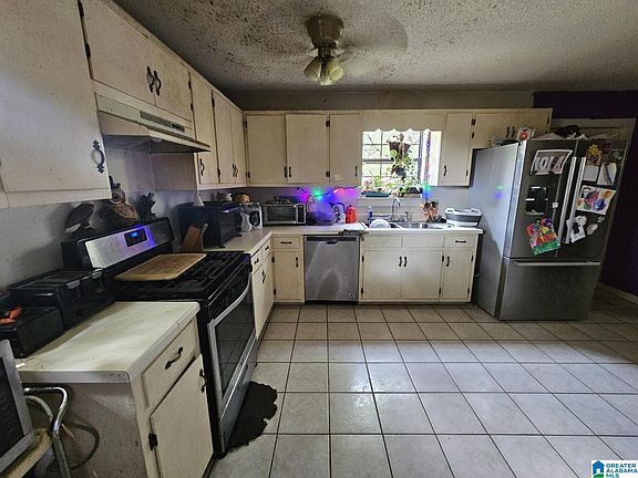 2nd image of 507 27th St N