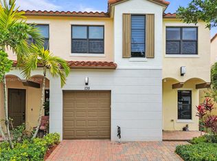135 NW 209th Trl, Pembroke Pines, FL 33029
