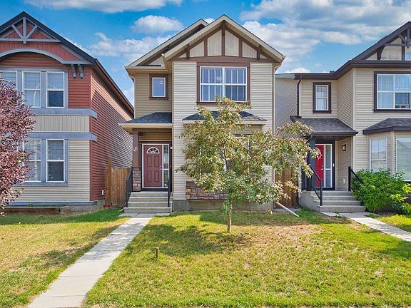 3rd image of 46 SW Autumn Cres SE