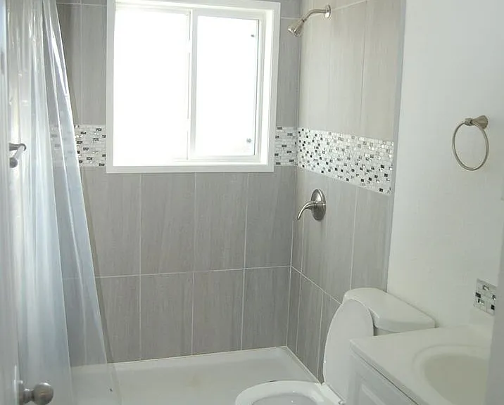 2105 S Marion St #B — Photo 6
