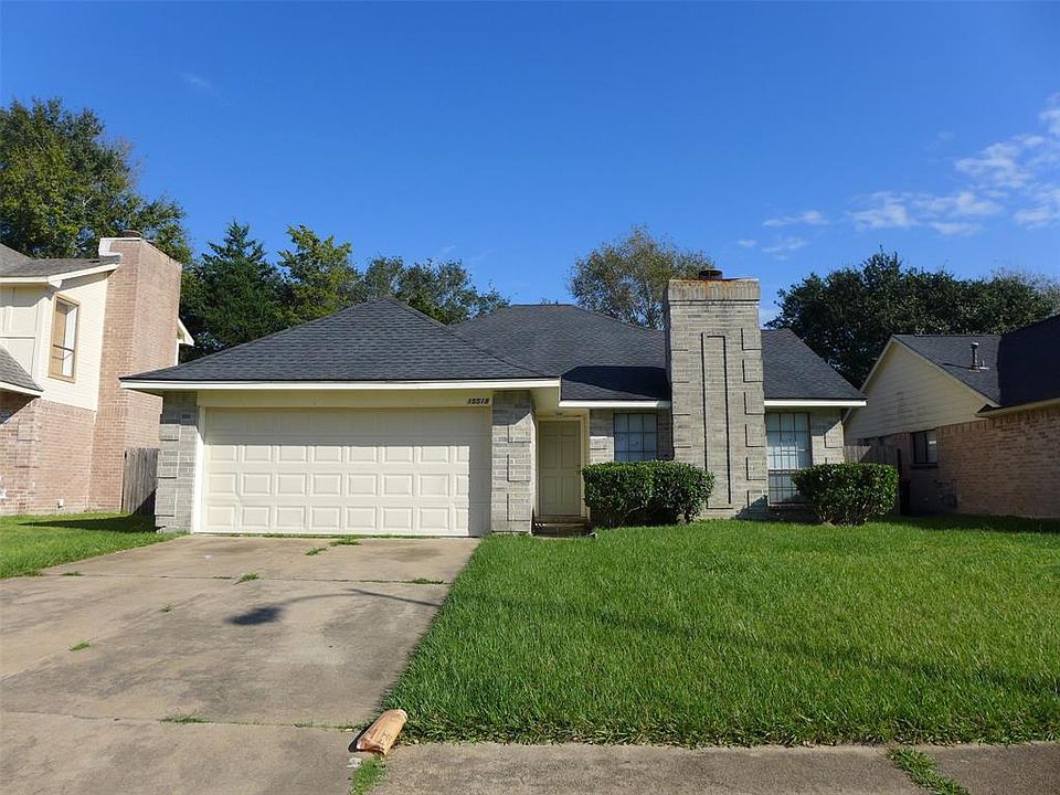 1st image of 15518 Wildwood Lake Dr