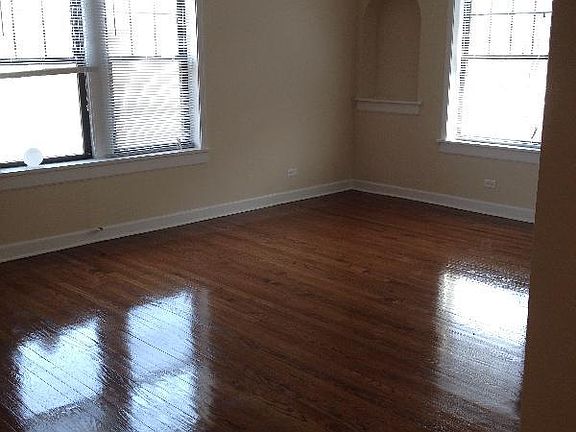 5th image of 1827 W Leland Ave #3F