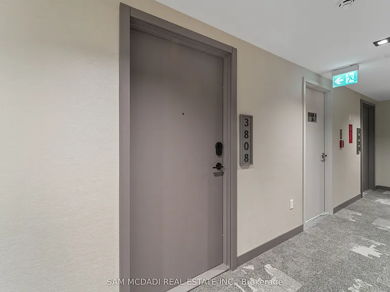 634 Church St #3808 — Photo 3