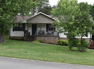 1112 Riva Ridge Ln, Seymour, TN 37865