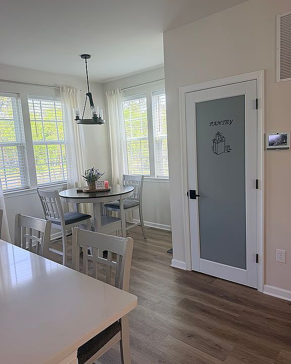 1st image of 15 Baybreeze Dr