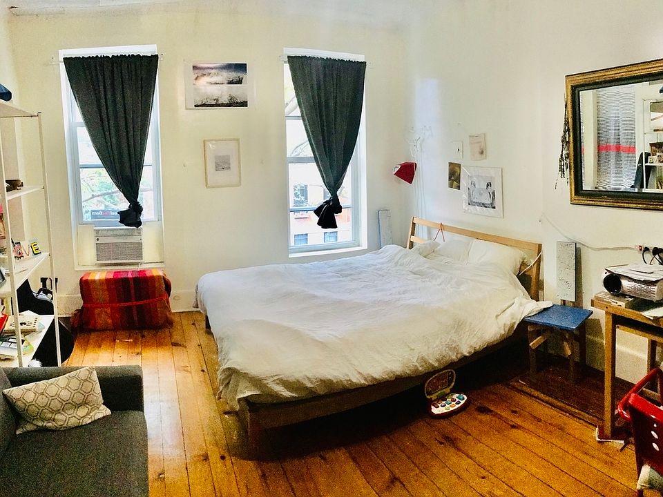 1st image of 374 Degraw St Floor 2