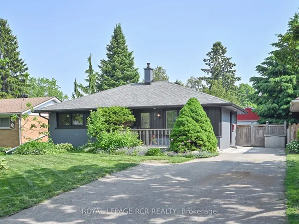 218 Elizabeth St, Orangeville, ON L9W 1C8