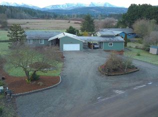 33 Mockingbird Ln, Sequim, WA 98382