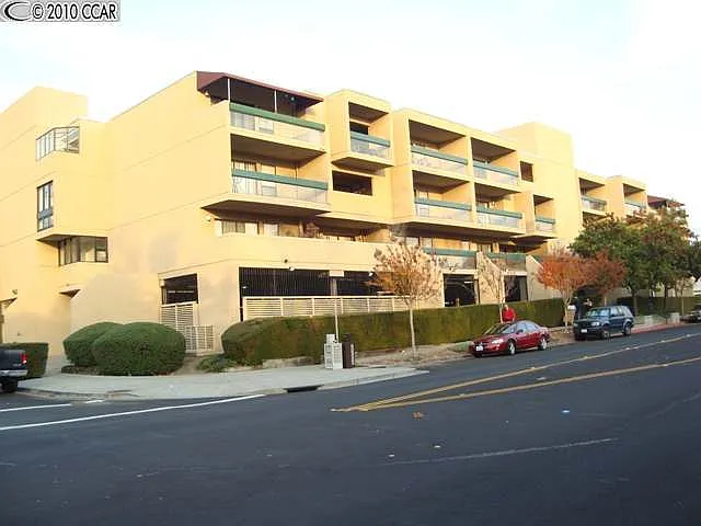 1771 Broadway St #300 — Photo 2