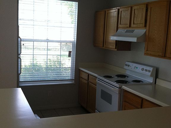 3rd image of 855 N 820 W #1662913