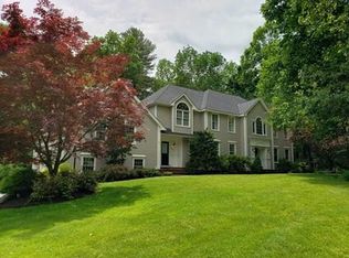 53 Lancaster Rd, North Andover, MA 01845