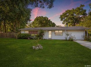 26412 SW 3rd Pl, Newberry, FL 32669