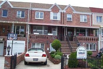 1st image of 8948 15th Ave