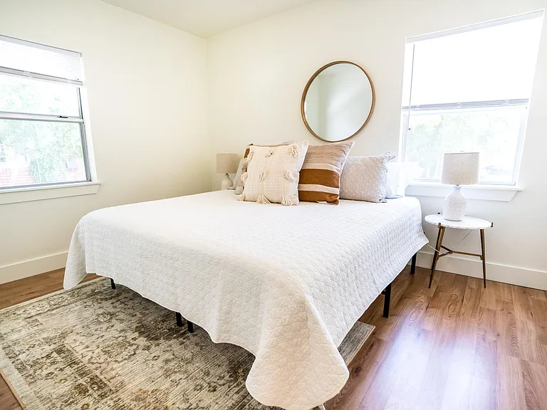 2160 Riverside Ave #3 — Photo 11