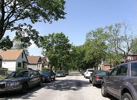 2nd image of 313 W 108th Pl