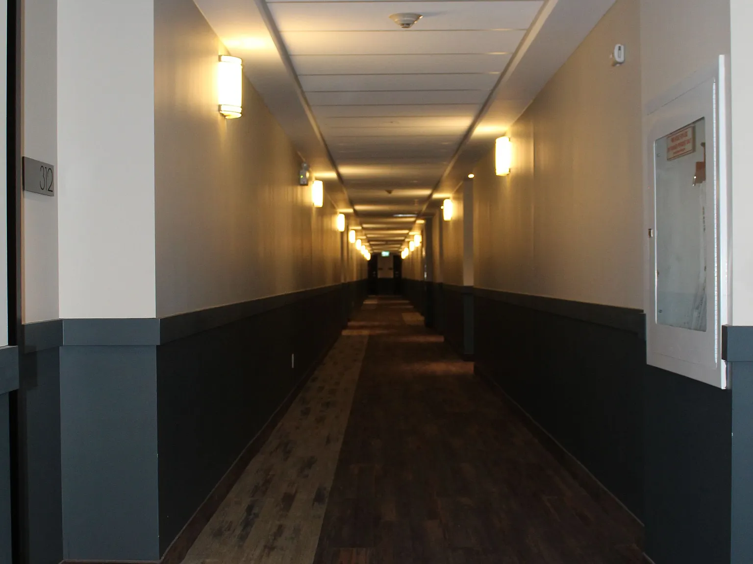 2 bed, $2,650 — Photo 4