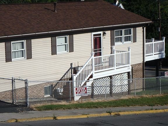 2nd image of 1241 Richwood Ave