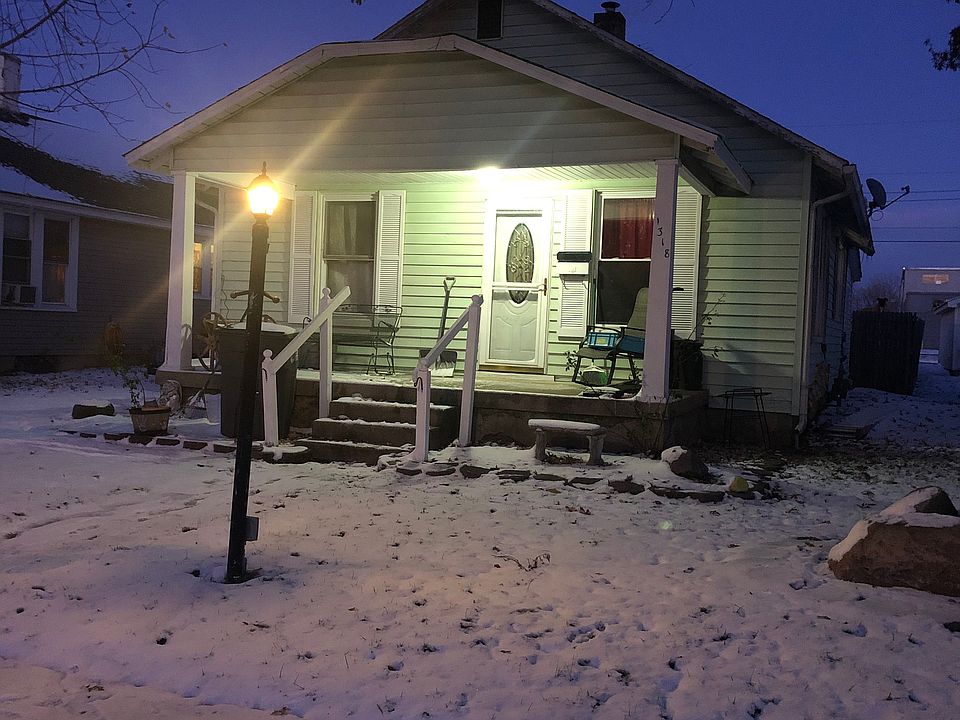 1st image of 1318 N Cherry St