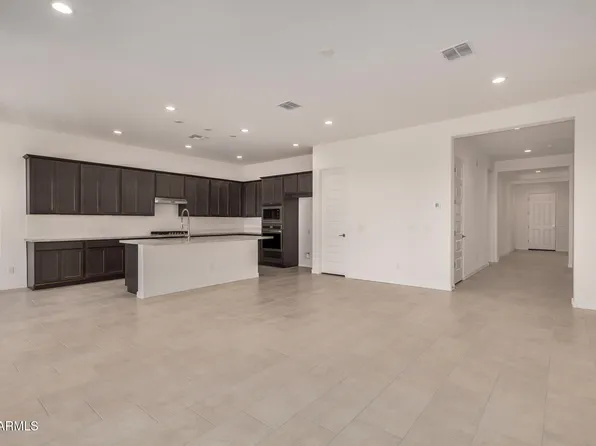 8482 S 168th Avenue, Goodyear, AZ 85338