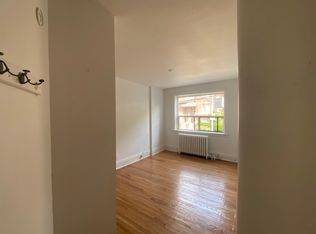 2451 Queen St E #7, Toronto, ON M4E 1H7