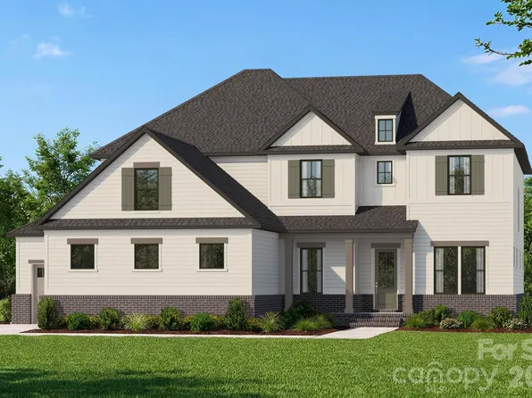 1012 McCoy Farm Dr, Wesley Chapel, NC 28104