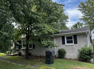 143 Barbara Ave, Gallatin, TN 37066