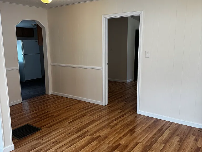 30 Reed Rd — Photo 18