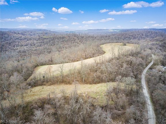 4th image of Parry Hollow Rd