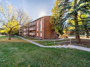 11620 S Elbow Dr SW #914, Calgary, AB T2W 3L6