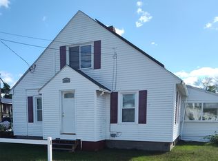 884 2nd St, Manchester, NH 03102