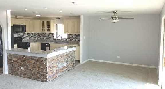 3rd image of 10350 Parkside Ave APT 3D