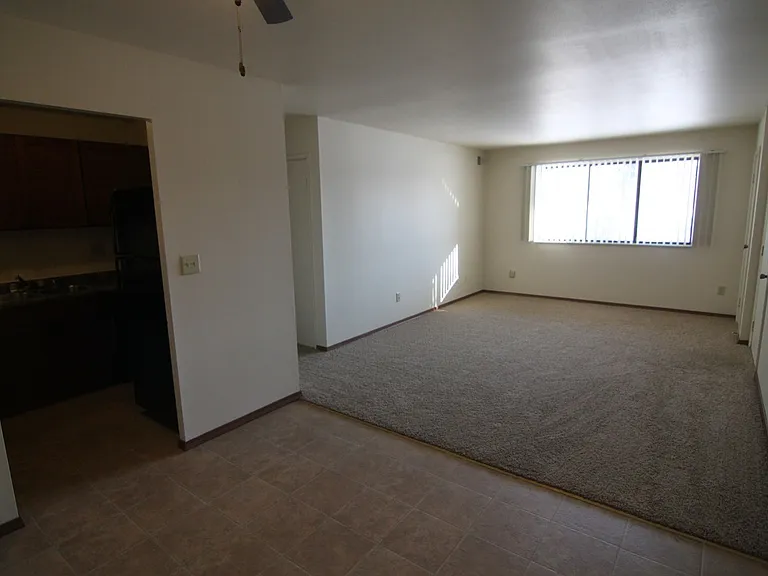 Wyndham Place Apartments — Photo 5