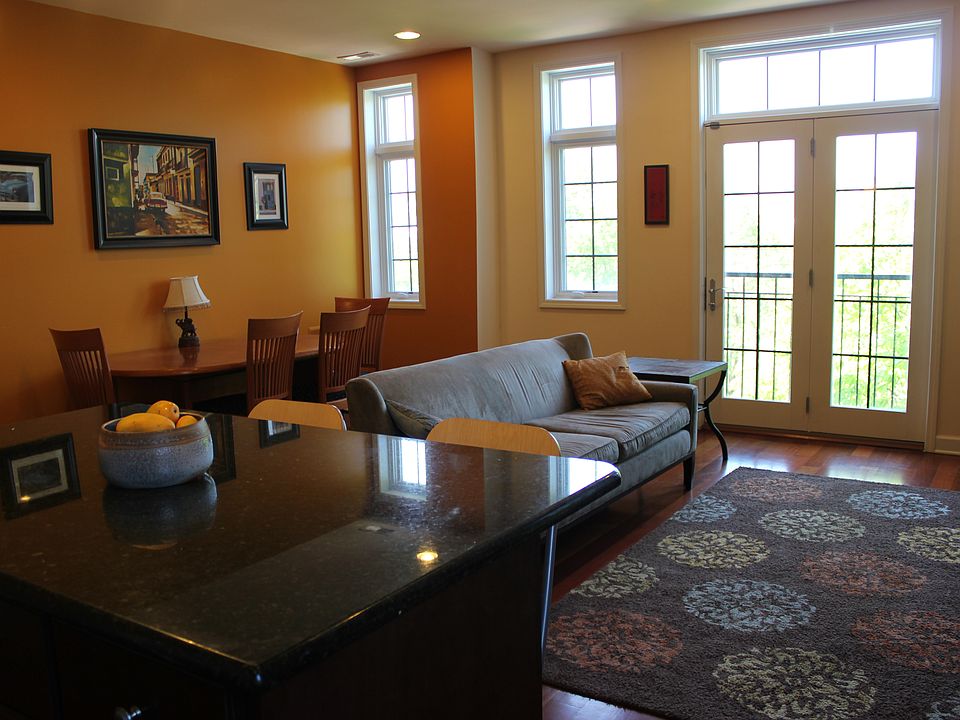 Family Room/Dining Room