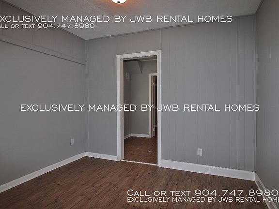 3rd image of 3018 W 5th St